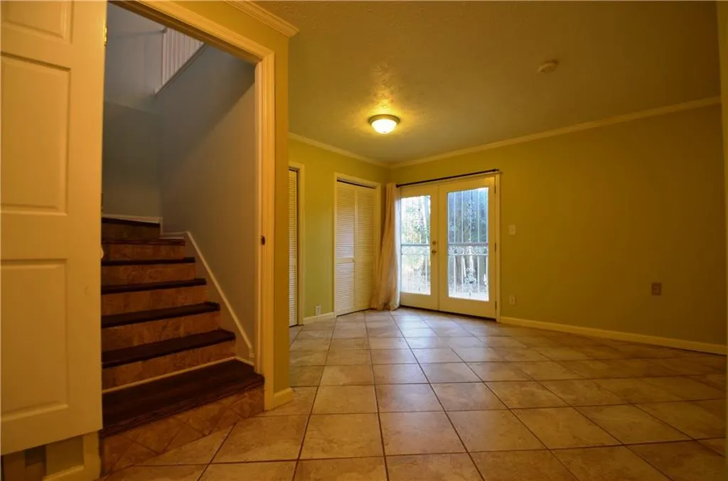 725 Dalrymple Road Unit 6a, Atlanta, Georgia 30328, 4 Bedrooms Bedrooms, ,3 BathroomsBathrooms,Residential,Sold,725 Dalrymple Road Unit 6a,5662675