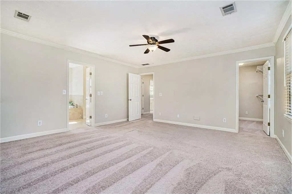 235 Glen Meadow Court, Sandy Springs, Georgia 30328, 4 Bedrooms Bedrooms, ,3 BathroomsBathrooms,Residential,Sold,235 Glen Meadow Court,7003153