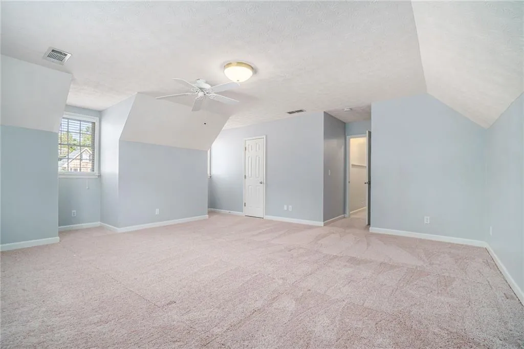 235 Glen Meadow Court, Sandy Springs, Georgia 30328, 4 Bedrooms Bedrooms, ,3 BathroomsBathrooms,Residential,Sold,235 Glen Meadow Court,7003153