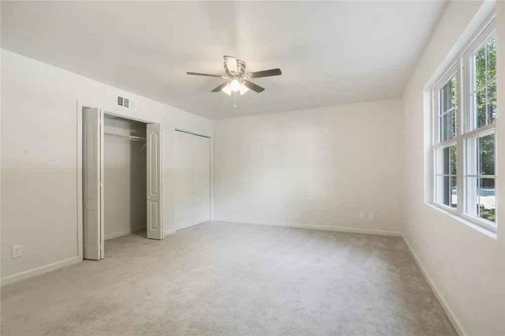 315 Winding River Drive Unit E, Sandy Springs, Georgia 30350, 3 Bedrooms Bedrooms, ,2 BathroomsBathrooms,Residential,Sold,315 Winding River Drive Unit E,6609331