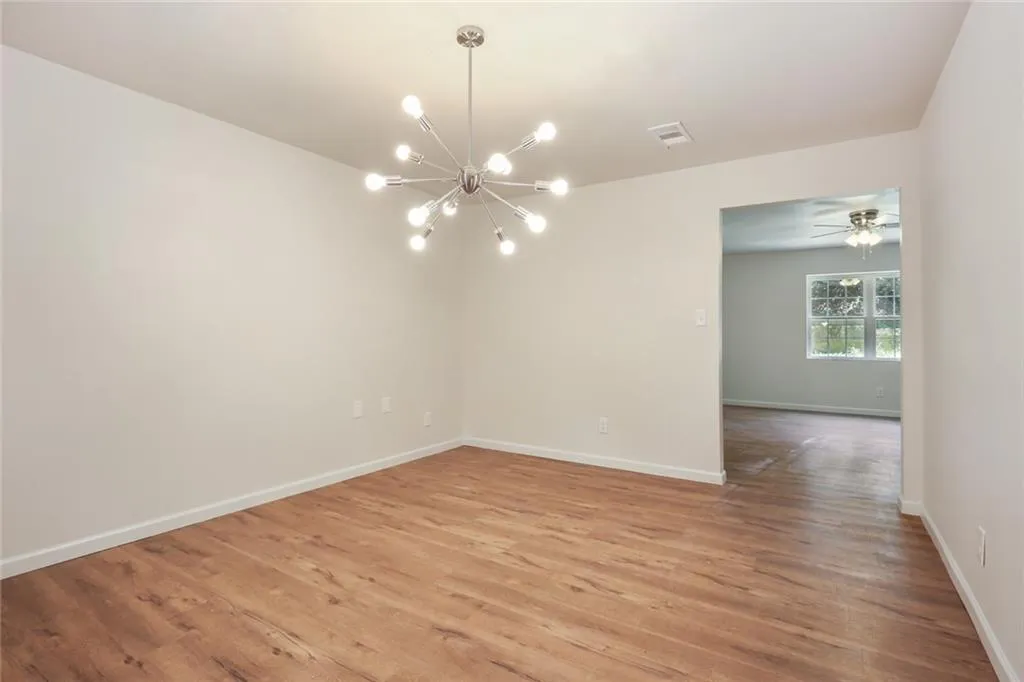 315 Winding River Drive Unit E, Sandy Springs, Georgia 30350, 3 Bedrooms Bedrooms, ,2 BathroomsBathrooms,Residential,Sold,315 Winding River Drive Unit E,6609331