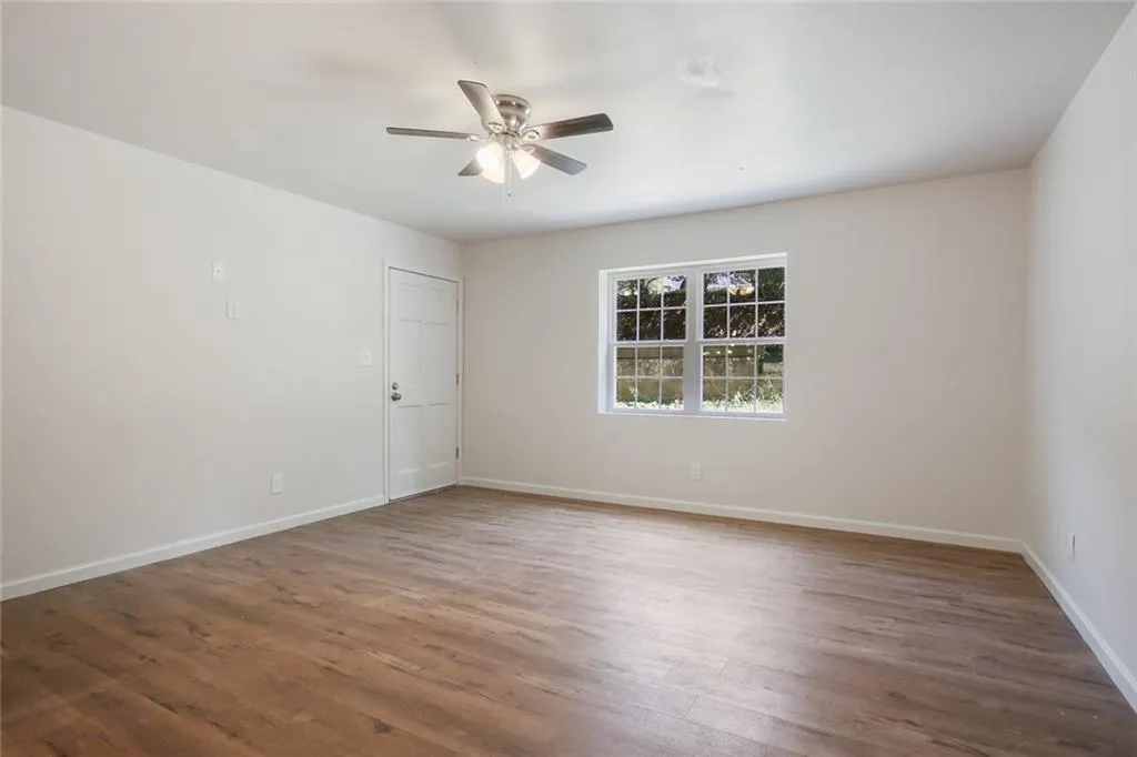 315 Winding River Drive Unit E, Sandy Springs, Georgia 30350, 3 Bedrooms Bedrooms, ,2 BathroomsBathrooms,Residential,Sold,315 Winding River Drive Unit E,6609331