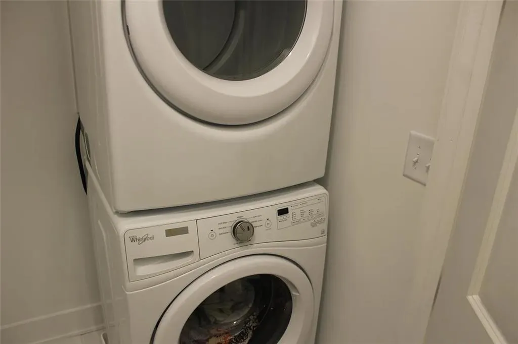 6678 Cadence Boulevard Unit 74, Atlanta, Georgia 30328, 1 Bedroom Bedrooms, ,1 BathroomBathrooms,Residential,Sold,6678 Cadence Boulevard Unit 74,7159941