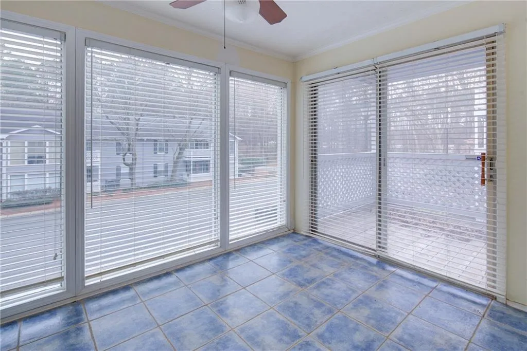 202 Natchez Trace, Atlanta, Georgia 30350, 2 Bedrooms Bedrooms, ,1 BathroomBathrooms,Residential,Sold,202 Natchez Trace,6687589