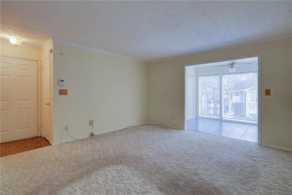 202 Natchez Trace, Atlanta, Georgia 30350, 2 Bedrooms Bedrooms, ,1 BathroomBathrooms,Residential,Sold,202 Natchez Trace,6687589