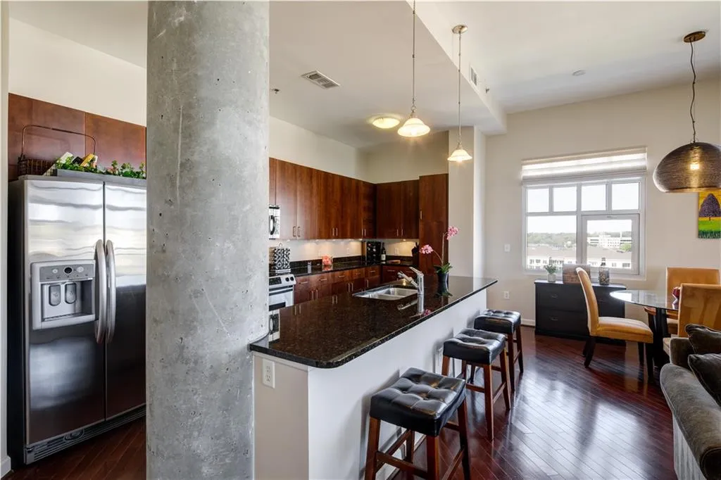 711 Cosmopolitan Drive Ne Unit 807, Atlanta, Georgia 30324, 2 Bedrooms Bedrooms, ,2 BathroomsBathrooms,Residential,Sold,711 Cosmopolitan Drive Ne Unit 807,5823270