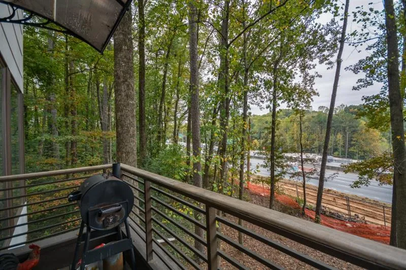 5724 Kayron Drive, Sandy Springs, Georgia 30328, 4 Bedrooms Bedrooms, ,2 BathroomsBathrooms,Residential,Sold,5724 Kayron Drive,6641884