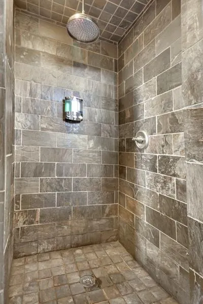 5724 Kayron Drive, Sandy Springs, Georgia 30328, 4 Bedrooms Bedrooms, ,2 BathroomsBathrooms,Residential,Sold,5724 Kayron Drive,6641884