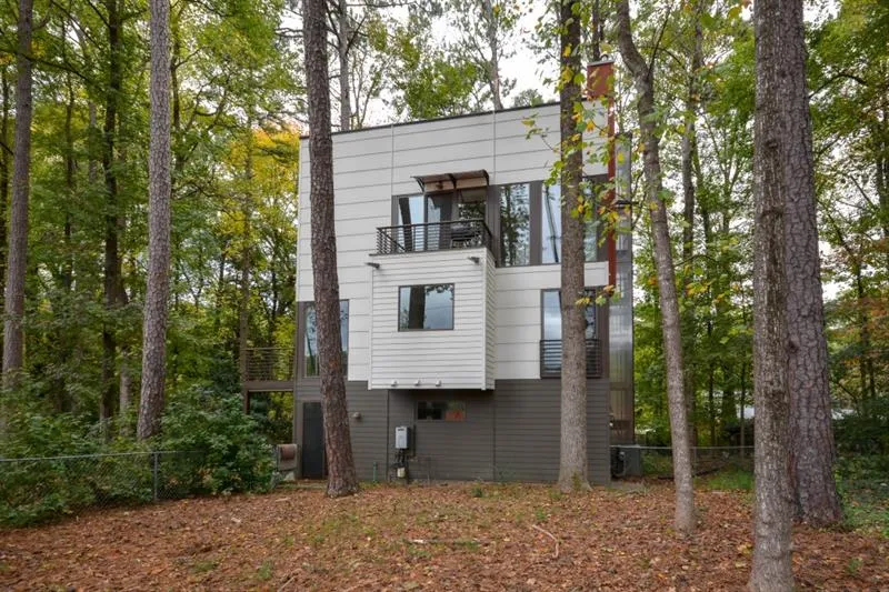 5724 Kayron Drive, Sandy Springs, Georgia 30328, 4 Bedrooms Bedrooms, ,2 BathroomsBathrooms,Residential,Sold,5724 Kayron Drive,6641884