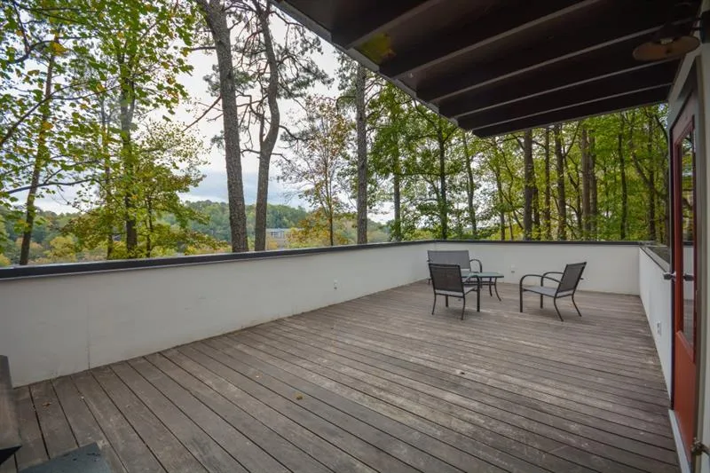 5724 Kayron Drive, Sandy Springs, Georgia 30328, 4 Bedrooms Bedrooms, ,2 BathroomsBathrooms,Residential,Sold,5724 Kayron Drive,6641884