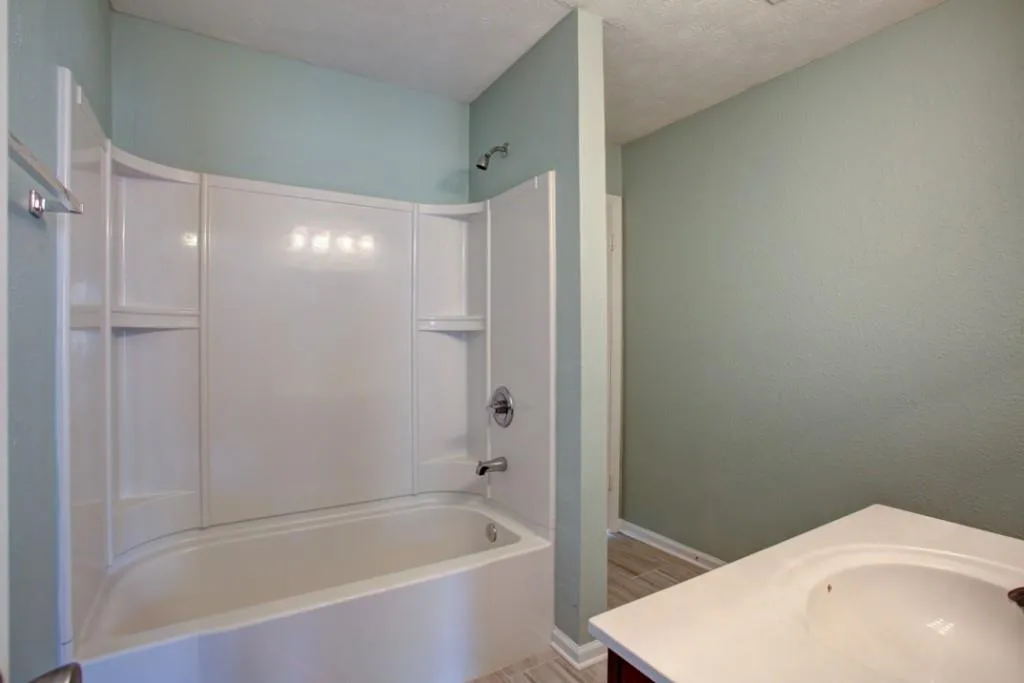 235 Winding River Drive Unit B, Sandy Springs, Georgia 30350, 2 Bedrooms Bedrooms, ,1 BathroomBathrooms,Residential,Sold,235 Winding River Drive Unit B,5917661