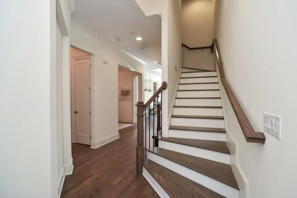 514 Abbington River Lane Unit 514, Atlanta, Georgia 30339, 4 Bedrooms Bedrooms, ,4 BathroomsBathrooms,Residential,Sold,514 Abbington River Lane Unit 514,5789155