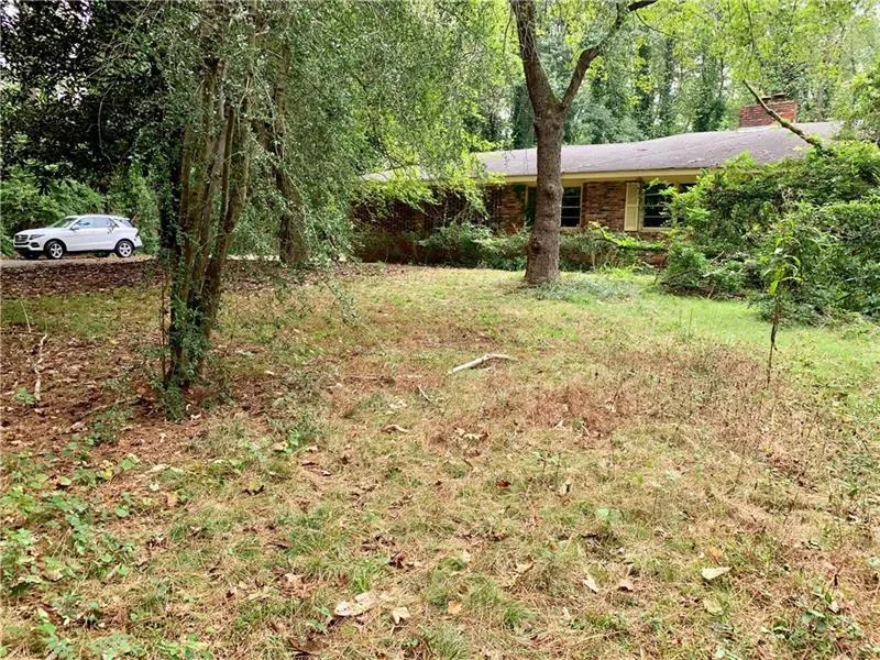 5757 Long Island Drive Nw, Atlanta, Georgia 30327, 3 Bedrooms Bedrooms, ,2 BathroomsBathrooms,Residential,Sold,5757 Long Island Drive Nw,6856100