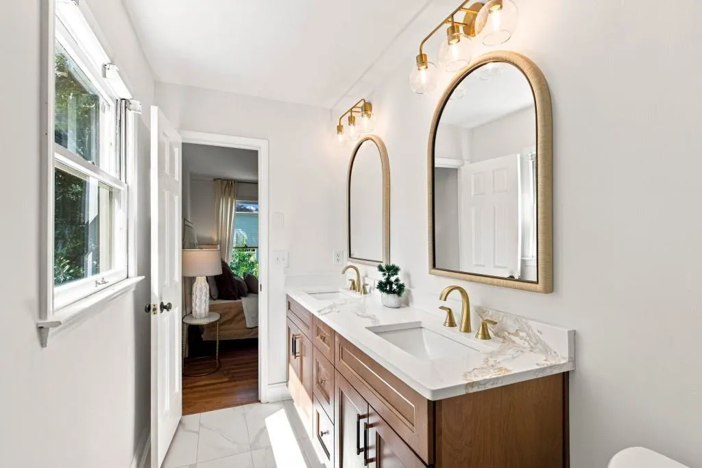 1113 Capital Club Circle Ne, Brookhaven, Georgia 30319, 2 Bedrooms Bedrooms, 0 ,2 BathroomsBathrooms,Residential,For Sale,1113 Capital Club Circle Ne,7824595