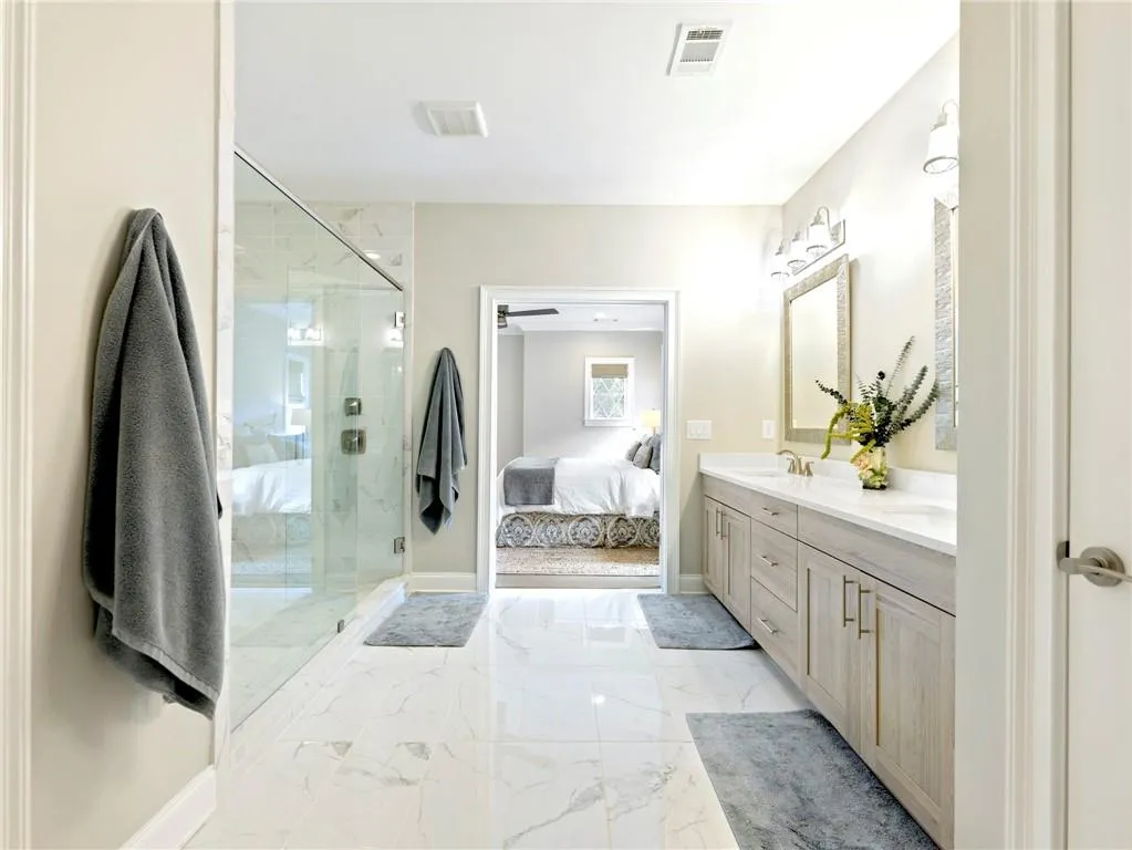 6410 Radiant Trace, Sandy Springs, Georgia 30328, 4 Bedrooms Bedrooms, ,4 BathroomsBathrooms,Residential,Sold,6410 Radiant Trace,7073808