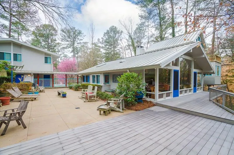 1011 Nawench Drive Nw, Atlanta, Georgia 30327, 5 Bedrooms Bedrooms, ,4 BathroomsBathrooms,Residential,Sold,1011 Nawench Drive Nw,5803363