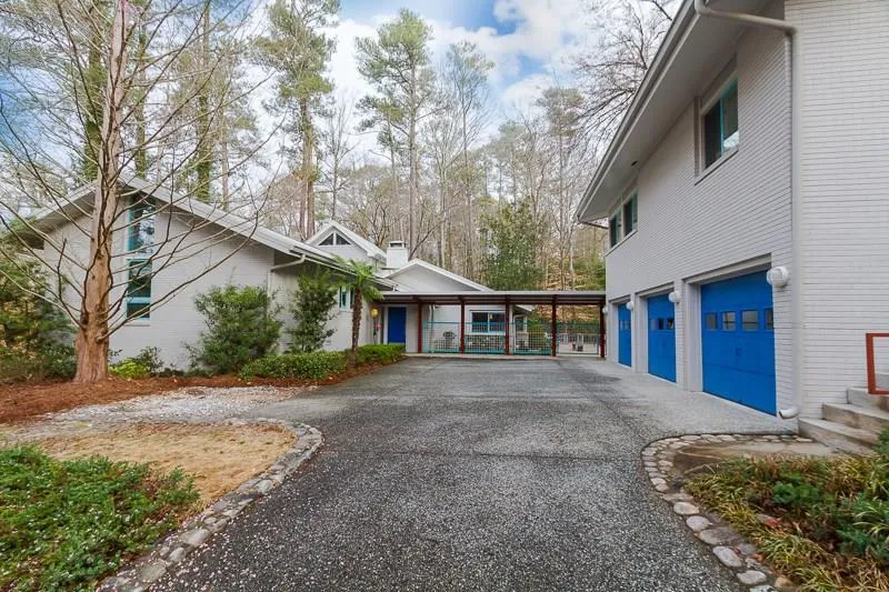 1011 Nawench Drive Nw, Atlanta, Georgia 30327, 5 Bedrooms Bedrooms, ,4 BathroomsBathrooms,Residential,Sold,1011 Nawench Drive Nw,5803363