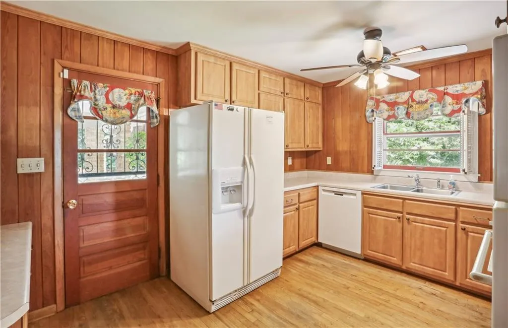 493 Lorell Terrace, Atlanta, Georgia 30328, 4 Bedrooms Bedrooms, ,3 BathroomsBathrooms,Residential,Sold,493 Lorell Terrace,7403728 493 Lorell Terrace, Atlanta, Georgia 30328, 4 Bedrooms Bedrooms, ,3 BathroomsBathrooms,Residential,Sold,493 Lorell Terrace,7403728