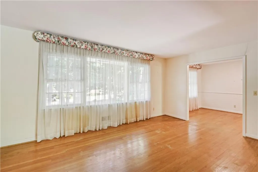 493 Lorell Terrace, Atlanta, Georgia 30328, 4 Bedrooms Bedrooms, ,3 BathroomsBathrooms,Residential,Sold,493 Lorell Terrace,7403728 493 Lorell Terrace, Atlanta, Georgia 30328, 4 Bedrooms Bedrooms, ,3 BathroomsBathrooms,Residential,Sold,493 Lorell Terrace,7403728