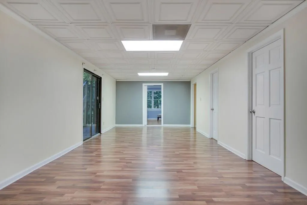 305 Skyridge Drive, Sandy Springs, Georgia 30350, 5 Bedrooms Bedrooms, ,3 BathroomsBathrooms,Residential,Sold,305 Skyridge Drive,6107487