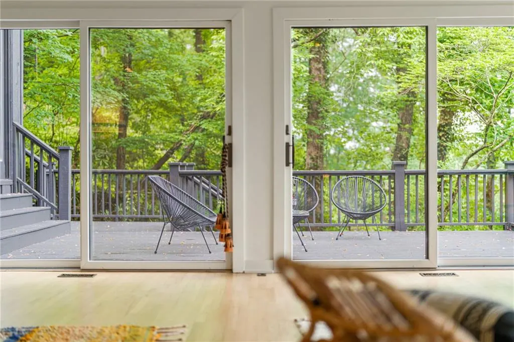 225 River North Drive, Atlanta, Georgia 30328, 5 Bedrooms Bedrooms, ,4 BathroomsBathrooms,Residential,For Sale,225 River North Drive,7762117