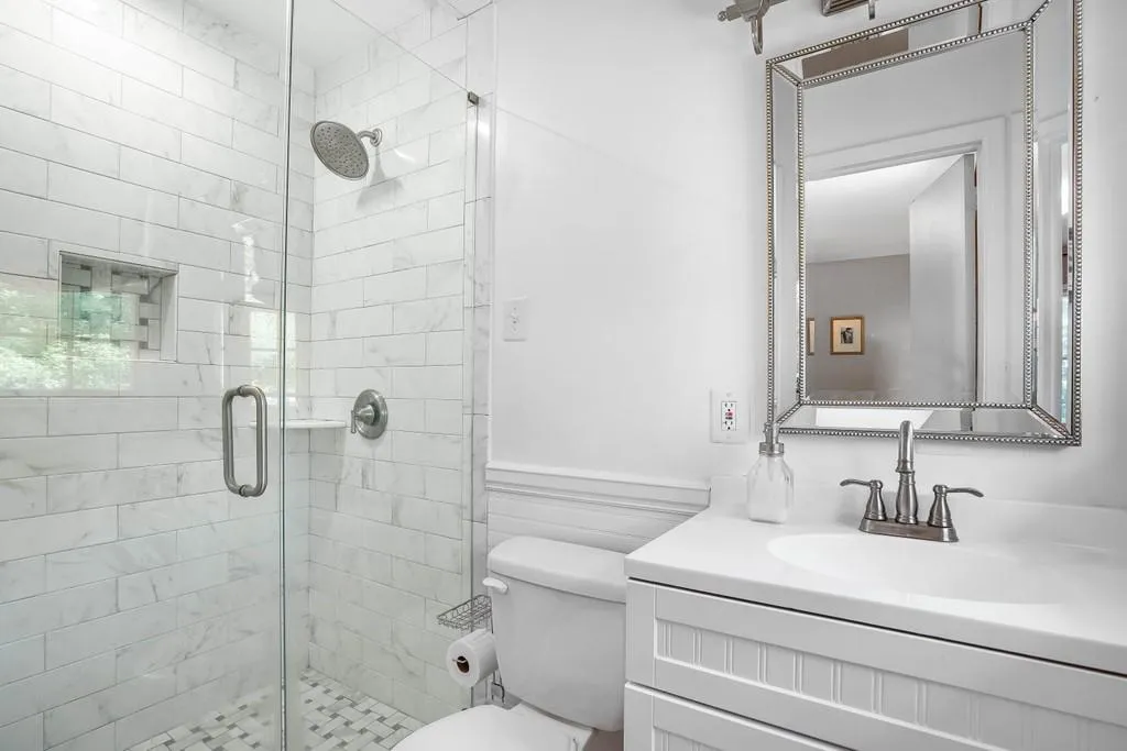 6500 Whispering Lane Ne, Atlanta, Georgia 30328, 3 Bedrooms Bedrooms, ,2 BathroomsBathrooms,Residential,Sold,6500 Whispering Lane Ne,6865771