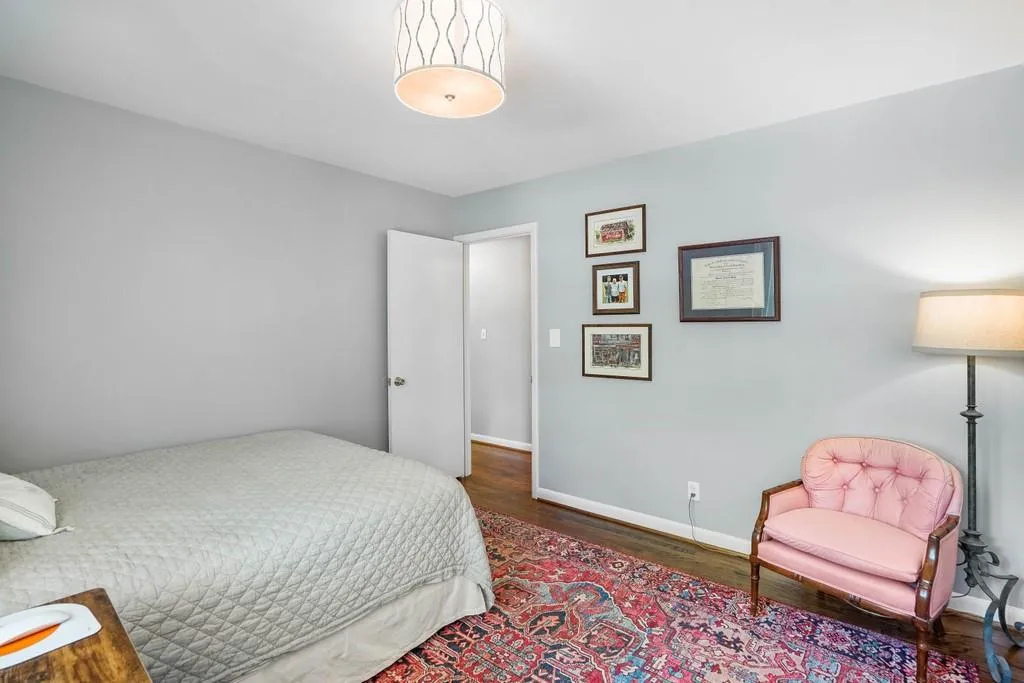 6500 Whispering Lane Ne, Atlanta, Georgia 30328, 3 Bedrooms Bedrooms, ,2 BathroomsBathrooms,Residential,Sold,6500 Whispering Lane Ne,6865771