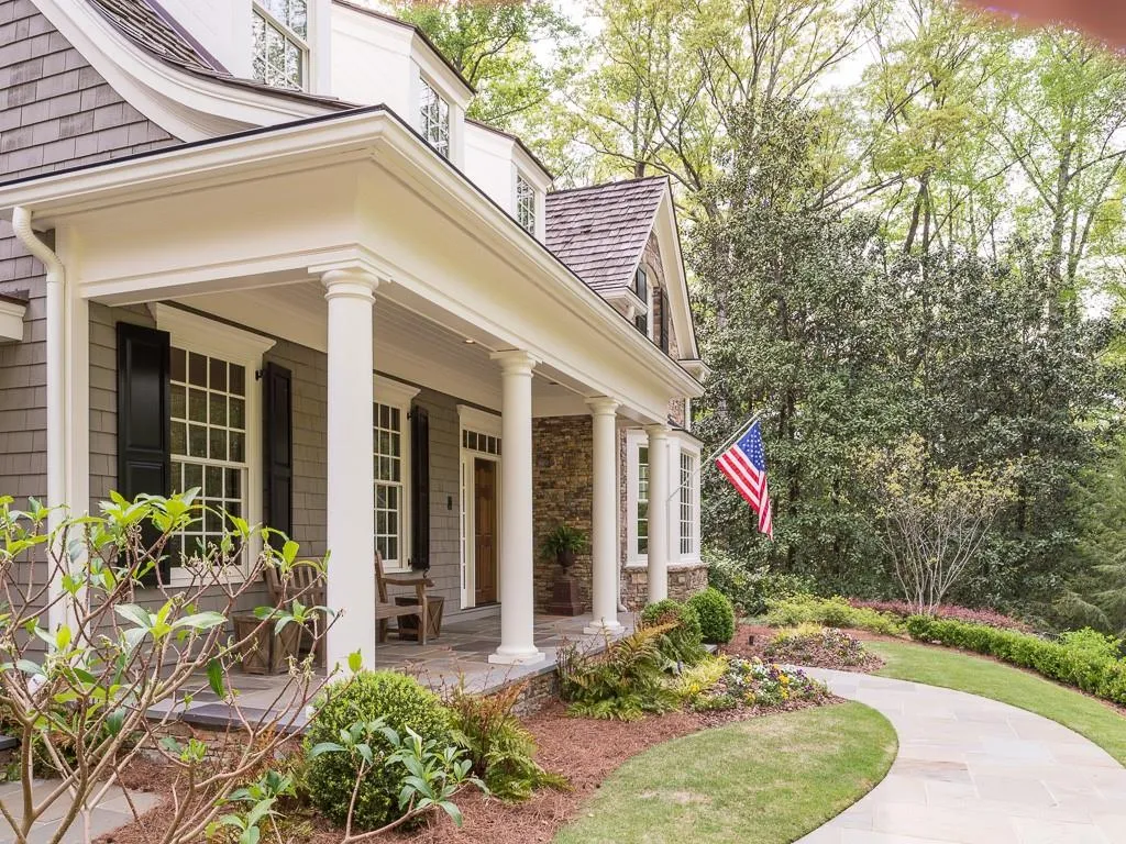 914 Davis Drive, Atlanta, Georgia 30327, 7 Bedrooms Bedrooms, ,5 BathroomsBathrooms,Residential,Sold,914 Davis Drive,6588324