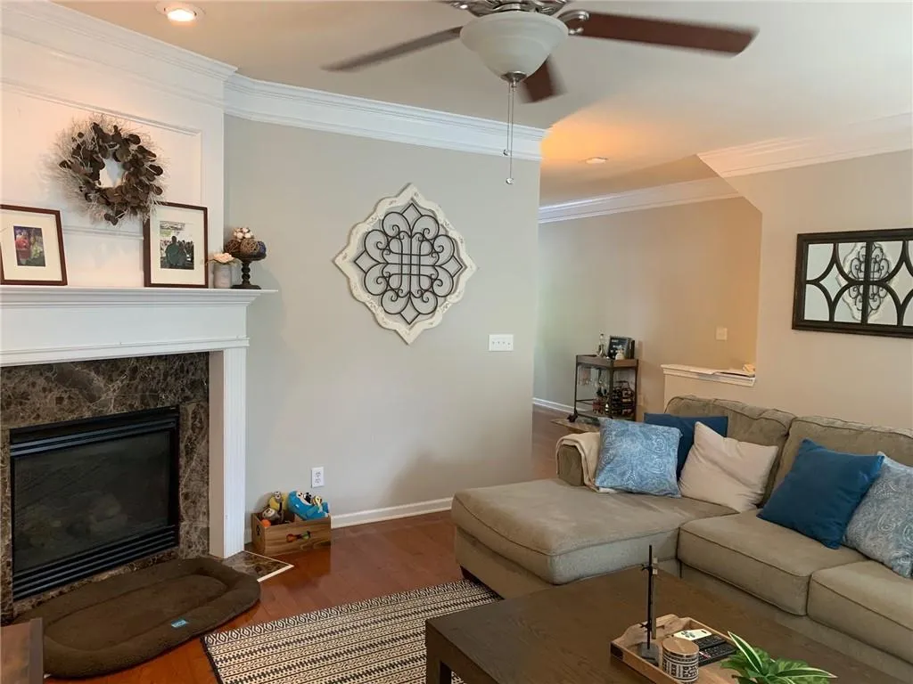 638 Bernay Way, Sandy Springs, Georgia 30350, 3 Bedrooms Bedrooms, ,3 BathroomsBathrooms,Residential,Sold,638 Bernay Way,6607469