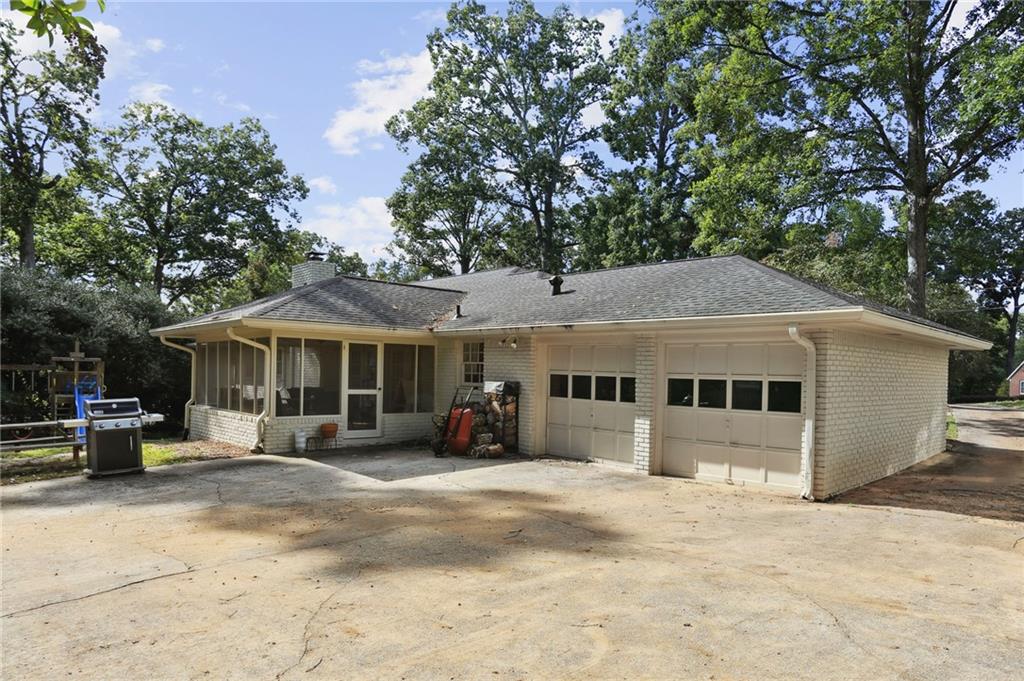 4775 Brinkley Lane, Sandy Springs, Georgia 30342, 3 Bedrooms Bedrooms, ,2 BathroomsBathrooms,Residential,Sold,4775 Brinkley Lane,7299531