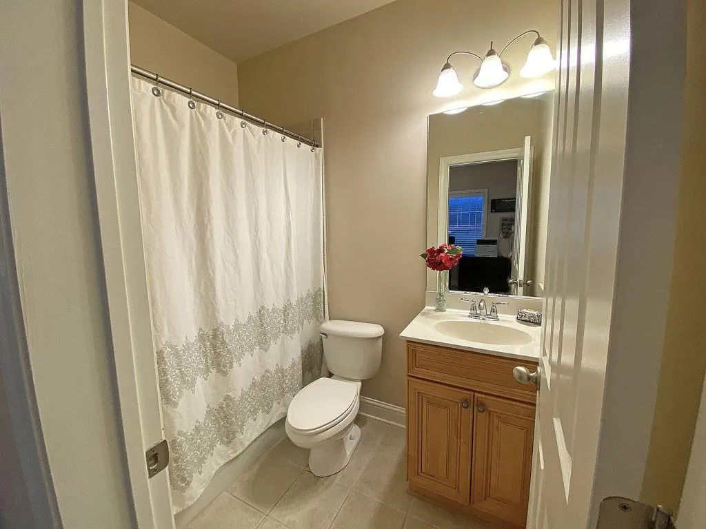 7775 Glisten Avenue Unit 345, Atlanta, Georgia 30328, 3 Bedrooms Bedrooms, ,3 BathroomsBathrooms,Residential,Sold,7775 Glisten Avenue Unit 345,7000099