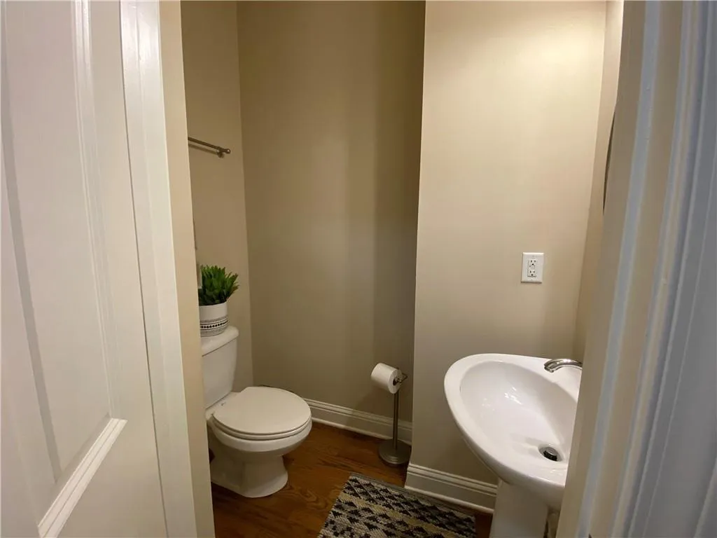 7775 Glisten Avenue Unit 345, Atlanta, Georgia 30328, 3 Bedrooms Bedrooms, ,3 BathroomsBathrooms,Residential,Sold,7775 Glisten Avenue Unit 345,7000099