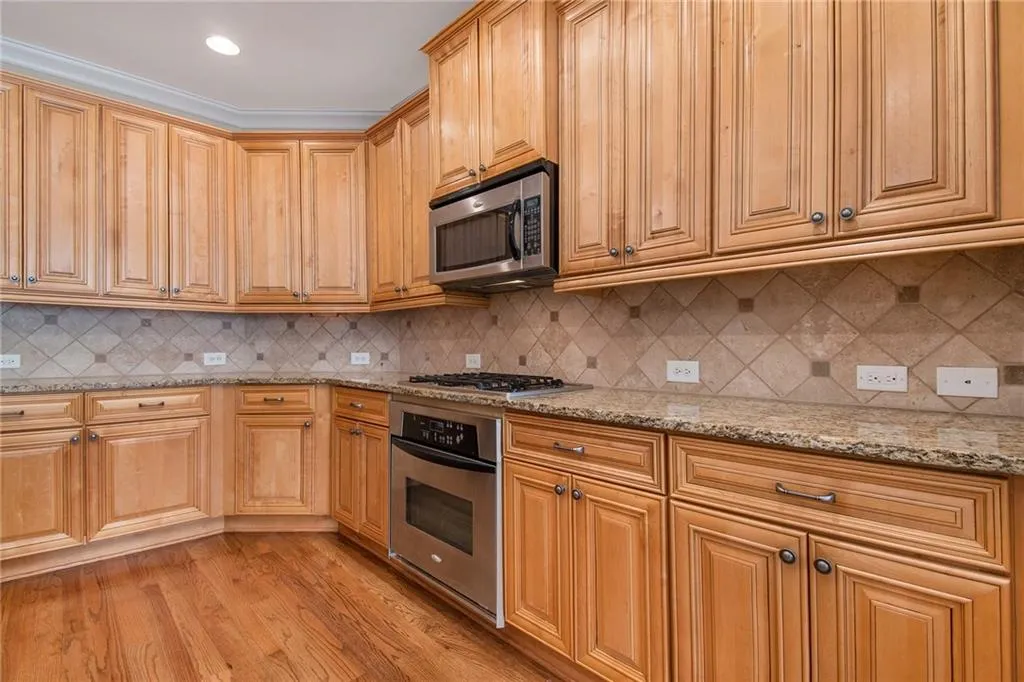 7775 Glisten Avenue Unit 345, Atlanta, Georgia 30328, 3 Bedrooms Bedrooms, ,3 BathroomsBathrooms,Residential,Sold,7775 Glisten Avenue Unit 345,7000099