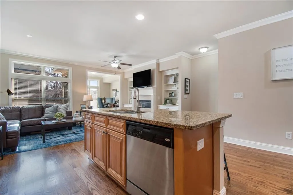 7775 Glisten Avenue Unit 345, Atlanta, Georgia 30328, 3 Bedrooms Bedrooms, ,3 BathroomsBathrooms,Residential,Sold,7775 Glisten Avenue Unit 345,7000099