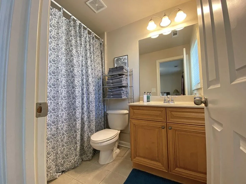 7775 Glisten Avenue Unit 345, Atlanta, Georgia 30328, 3 Bedrooms Bedrooms, ,3 BathroomsBathrooms,Residential,Sold,7775 Glisten Avenue Unit 345,7000099