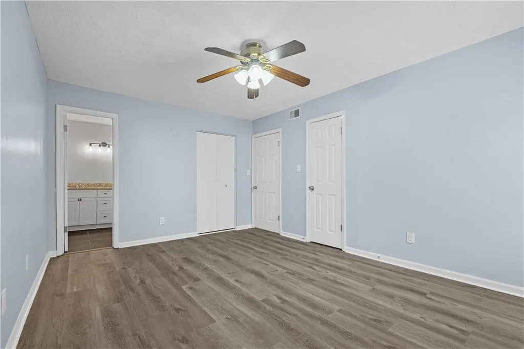 725 Dalrymple Road Unit 3i, Sandy Springs, Georgia 30328, 2 Bedrooms Bedrooms, ,2 BathroomsBathrooms,Residential,Sold,725 Dalrymple Road Unit 3i,7187370