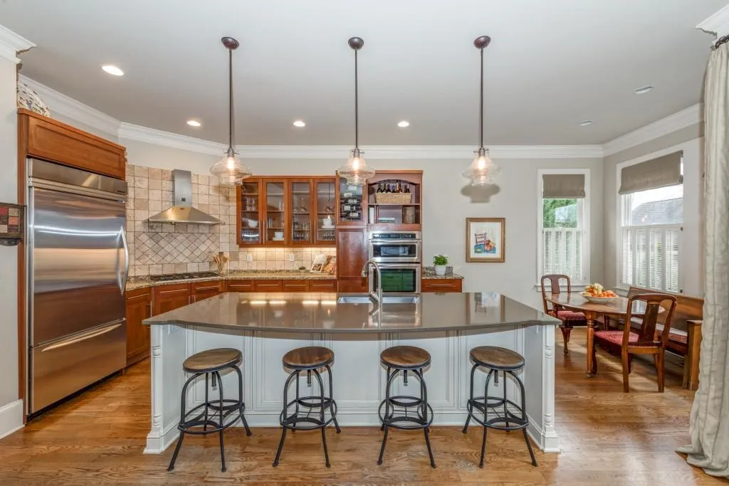 1017 Pine Grove Avenue, Brookhaven, Georgia 30319, 4 Bedrooms Bedrooms, ,3 BathroomsBathrooms,Residential,Sold,1017 Pine Grove Avenue,5648823