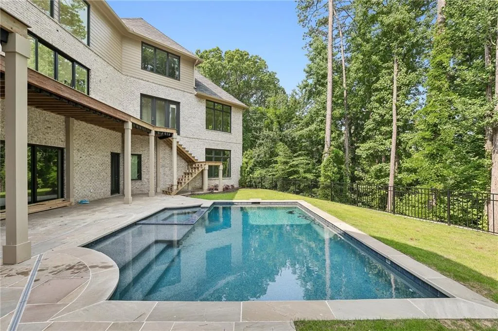 825 Kenry Court, Atlanta, Georgia 30342, 6 Bedrooms Bedrooms, ,7 BathroomsBathrooms,Residential,For Sale,825 Kenry Court,7403943