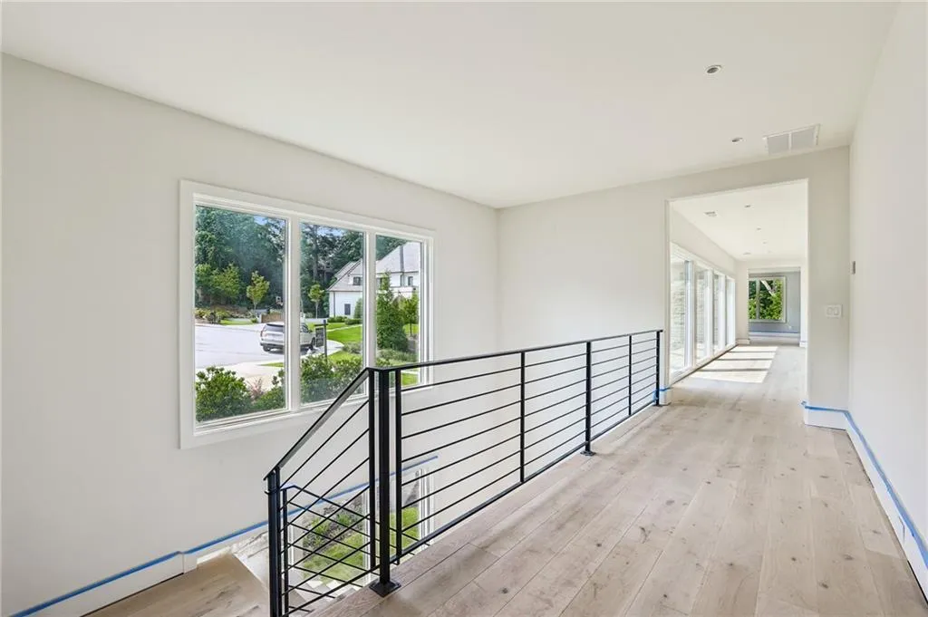 825 Kenry Court, Atlanta, Georgia 30342, 6 Bedrooms Bedrooms, ,7 BathroomsBathrooms,Residential,For Sale,825 Kenry Court,7403943