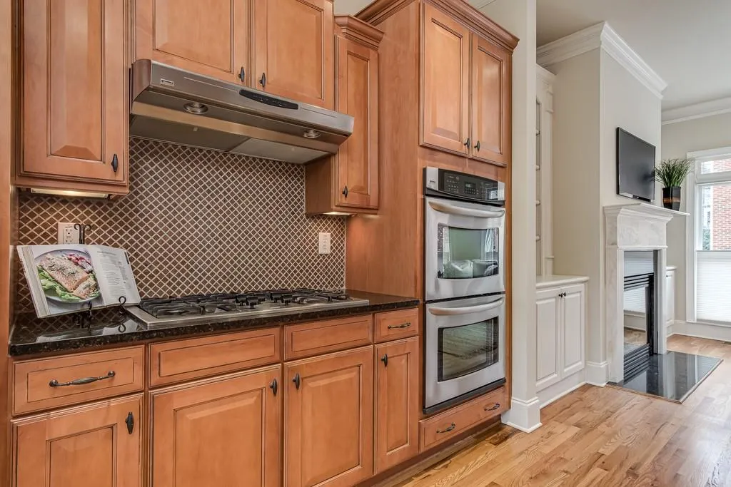 1010 Manorwood Court Ne, Sandy Springs, Georgia 30328, 4 Bedrooms Bedrooms, ,3 BathroomsBathrooms,Residential,Sold,1010 Manorwood Court Ne,6670216