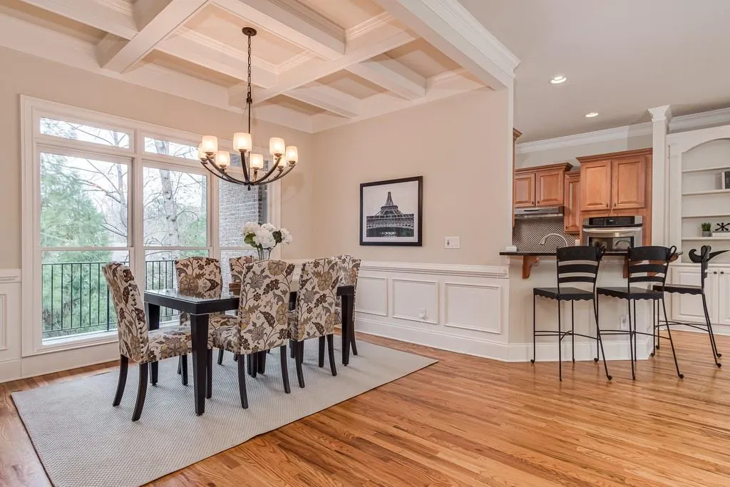 1010 Manorwood Court Ne, Sandy Springs, Georgia 30328, 4 Bedrooms Bedrooms, ,3 BathroomsBathrooms,Residential,Sold,1010 Manorwood Court Ne,6670216