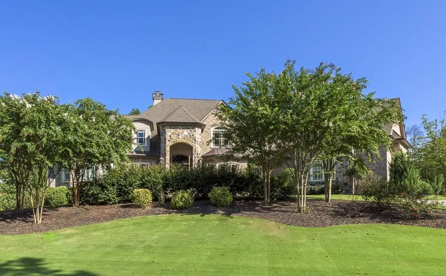 730 Glenairy Drive, Sandy Springs, Georgia 30328, 6 Bedrooms Bedrooms, ,6 BathroomsBathrooms,Residential,Sold,730 Glenairy Drive,5622621
