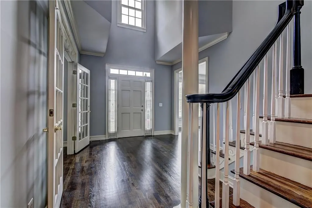 160 Spalding Springs Court, Sandy Springs, Georgia 30350, 5 Bedrooms Bedrooms, ,3 BathroomsBathrooms,Residential,Sold,160 Spalding Springs Court,5919799