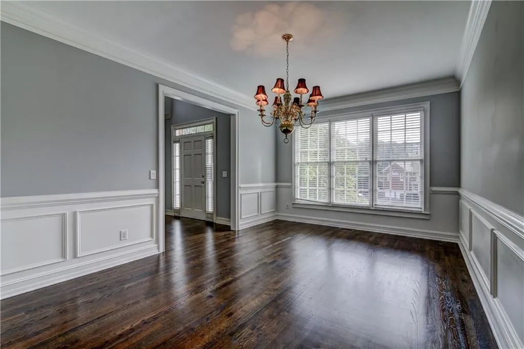 160 Spalding Springs Court, Sandy Springs, Georgia 30350, 5 Bedrooms Bedrooms, ,3 BathroomsBathrooms,Residential,Sold,160 Spalding Springs Court,5919799