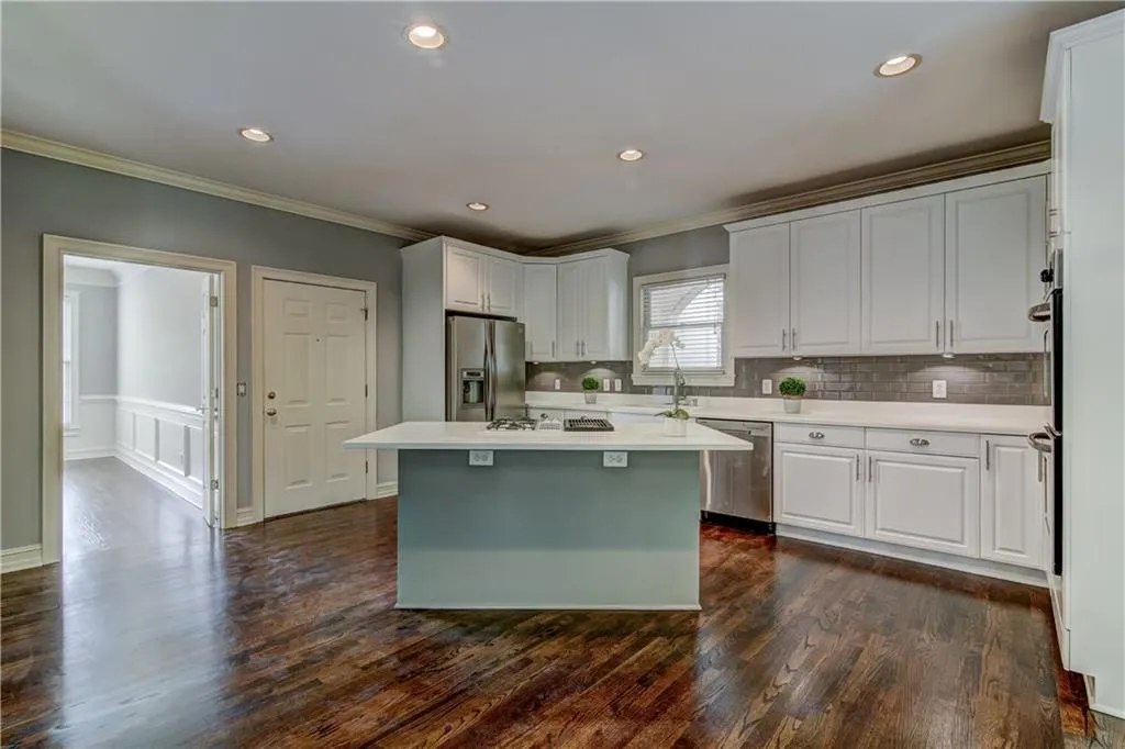 160 Spalding Springs Court, Sandy Springs, Georgia 30350, 5 Bedrooms Bedrooms, ,3 BathroomsBathrooms,Residential,Sold,160 Spalding Springs Court,5919799