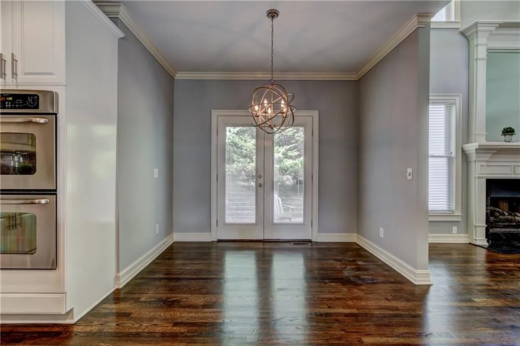 160 Spalding Springs Court, Sandy Springs, Georgia 30350, 5 Bedrooms Bedrooms, ,3 BathroomsBathrooms,Residential,Sold,160 Spalding Springs Court,5919799