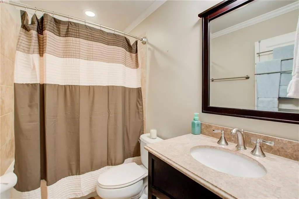 686 Lockton Place, Atlanta, Georgia 30342, 4 Bedrooms Bedrooms, ,4 BathroomsBathrooms,Residential,Sold,686 Lockton Place,7196589