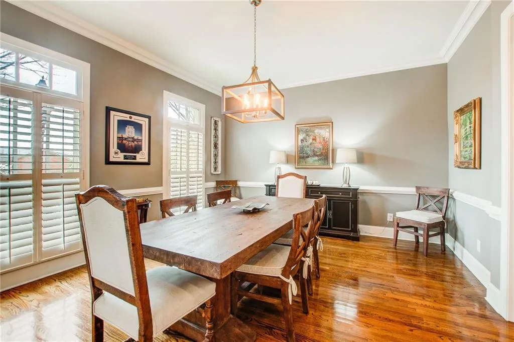 686 Lockton Place, Atlanta, Georgia 30342, 4 Bedrooms Bedrooms, ,4 BathroomsBathrooms,Residential,Sold,686 Lockton Place,7196589