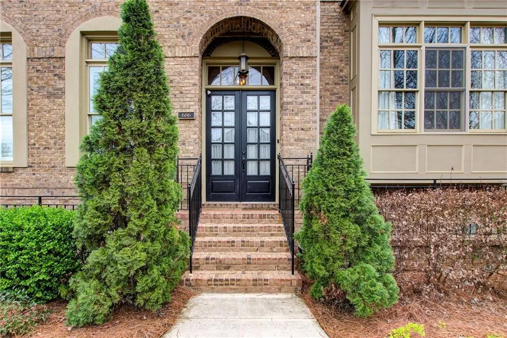 686 Lockton Place, Atlanta, Georgia 30342, 4 Bedrooms Bedrooms, ,4 BathroomsBathrooms,Residential,Sold,686 Lockton Place,7196589