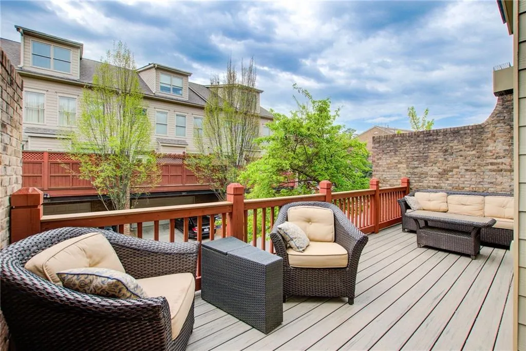 686 Lockton Place, Atlanta, Georgia 30342, 4 Bedrooms Bedrooms, ,4 BathroomsBathrooms,Residential,Sold,686 Lockton Place,7196589